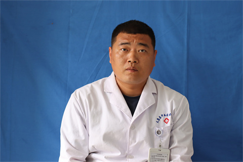 杨彬彬.JPG